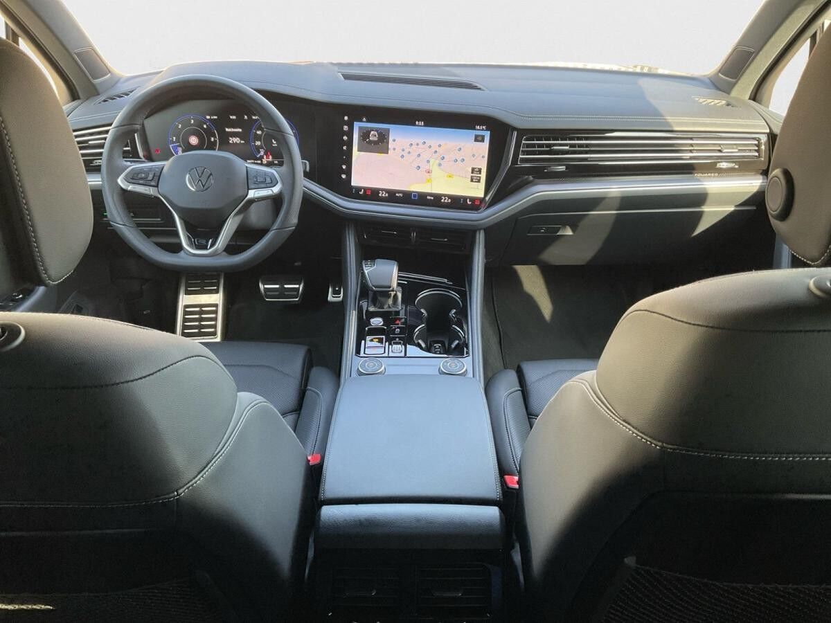 Volkswagen Touareg 3.0 TDI R Line AHK Kamera Navi Volkswagen Touareg 3.0 TDI R Line AHK Kamera Navi
