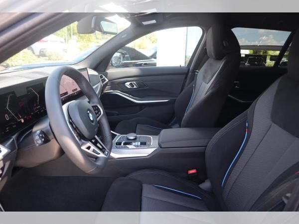 BMW 318 d Touring/M-Sport/AHK/360°/Head-Up/DrivingAss./Lenkradhzg./adapt.LED