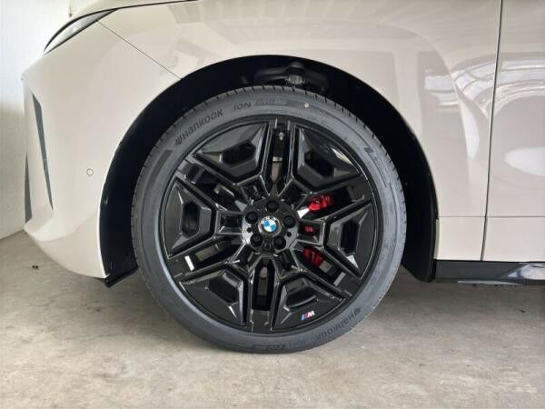 BMW ix xDrive60 LCI M-PRO bis zu 701km Reichweite**0,5% VERSTEUERUNG TOP BUSINESSKUNDENKONDITIONEN