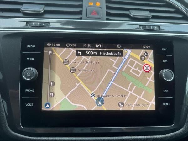 Volkswagen Tiguan Allspace 2.0 TDI DSG Life Navi AHK Digitaler Radioempfang DAB+ Spurhalteassistent