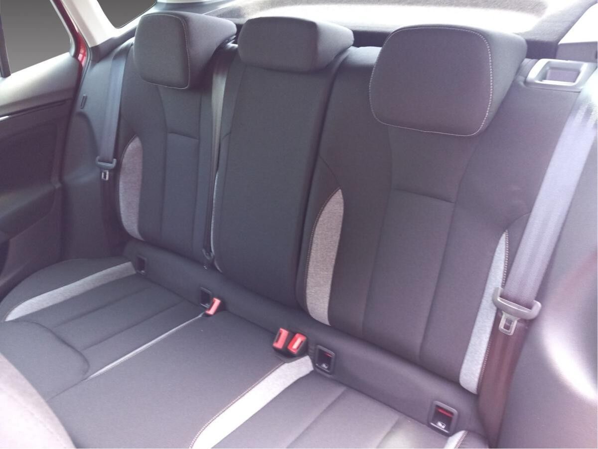 Skoda Kamiq 1.0 TSI Tour *AHK*MATRIX*SHZ*