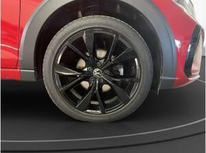 Volkswagen Taigo 1.5 TSI R-Line AHK Pano Matrix Navi RFK ACC beats