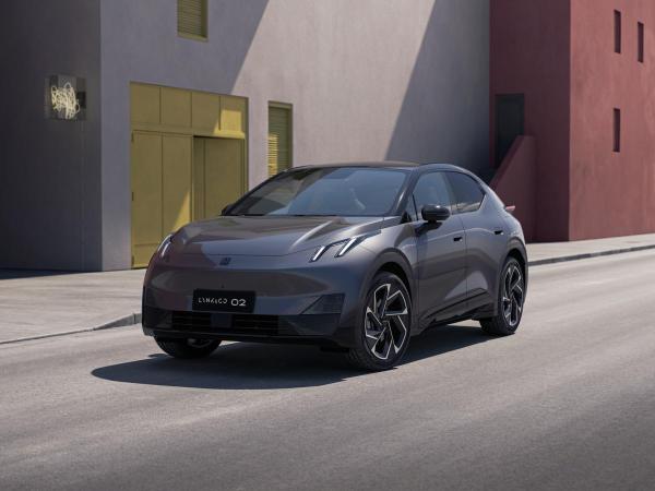 LYNK & Co 02 MORE / ALLE FARBEN! / AKTION!