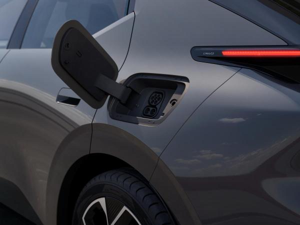 LYNK & Co 02 MORE / ALLE FARBEN! / AKTION!