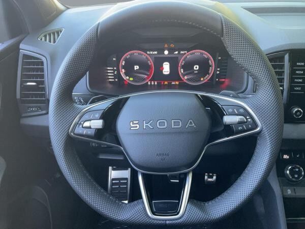 Skoda Karoq SPORTLINE 1,5 TSI 110 KW 7-GANG-DSG NAVI AHK