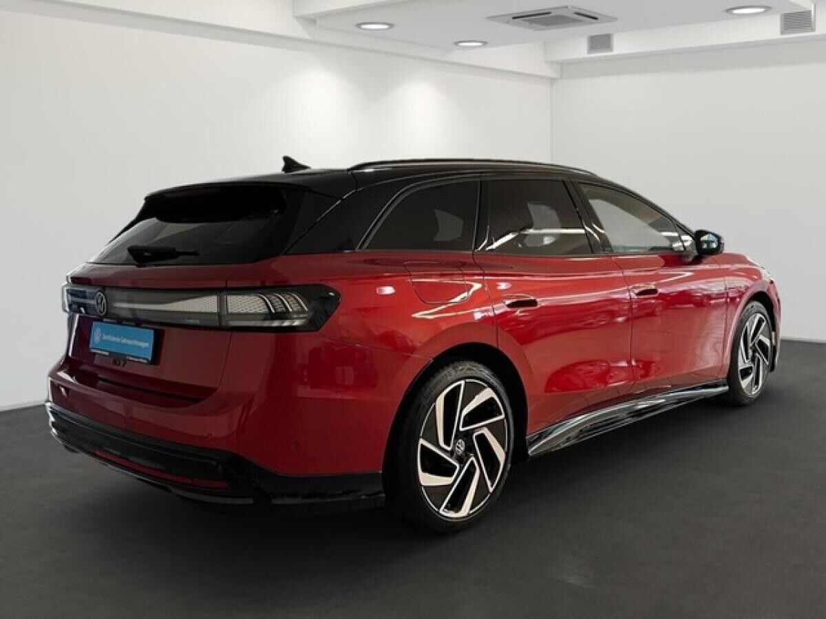 Volkswagen ID.7 Tourer Pro S 210kW - Navi Head-UP SHZ AHK APP-Connect Area View DAB+ ACC Wärmepumpe LM