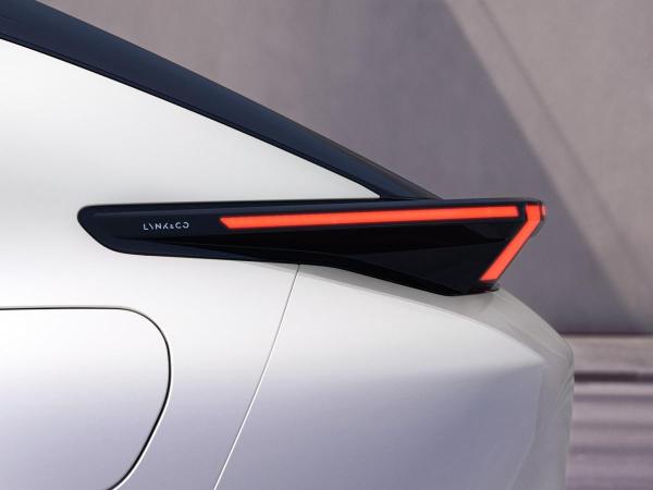 LYNK & Co 02 CORE / E-PRÄMIE! / VOR ANFRAGE BESCHREIBUNG LESEN!