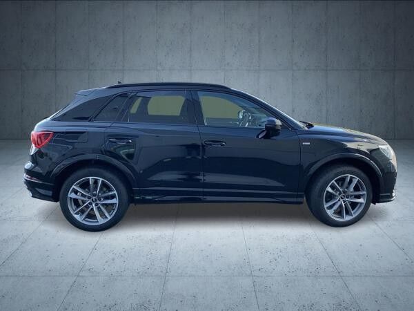 Audi Q3 S line 35 TFSI S tr. LED Sport AHK ACC 19 Cam