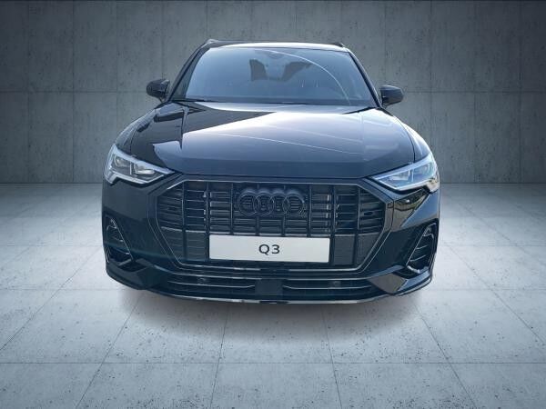 Audi Q3 S line 35 TFSI S tr. LED Sport AHK ACC 19 Cam