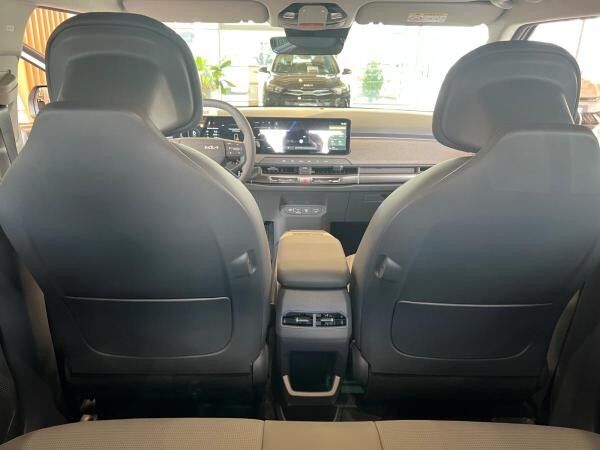 Kia EV3 58 kWh Earth Winter Connect Business Wärmepumpe Drive 19Zoll SOUND