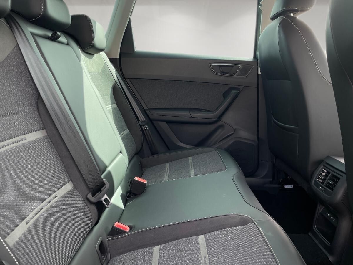 Seat Ateca 🔥KEINE NEBENKOSTEN🔥GANZJAHRESREIFEN🔥AHK🔥NAVI🔥KAMERA🔥LED🔥