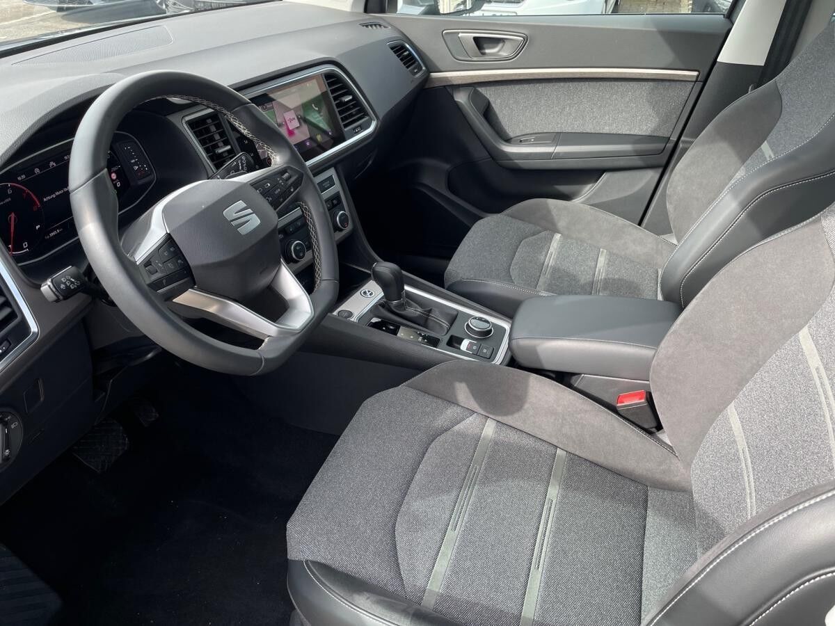 Seat Ateca 🔥KEINE NEBENKOSTEN🔥GANZJAHRESREIFEN🔥AHK🔥NAVI🔥KAMERA🔥LED🔥