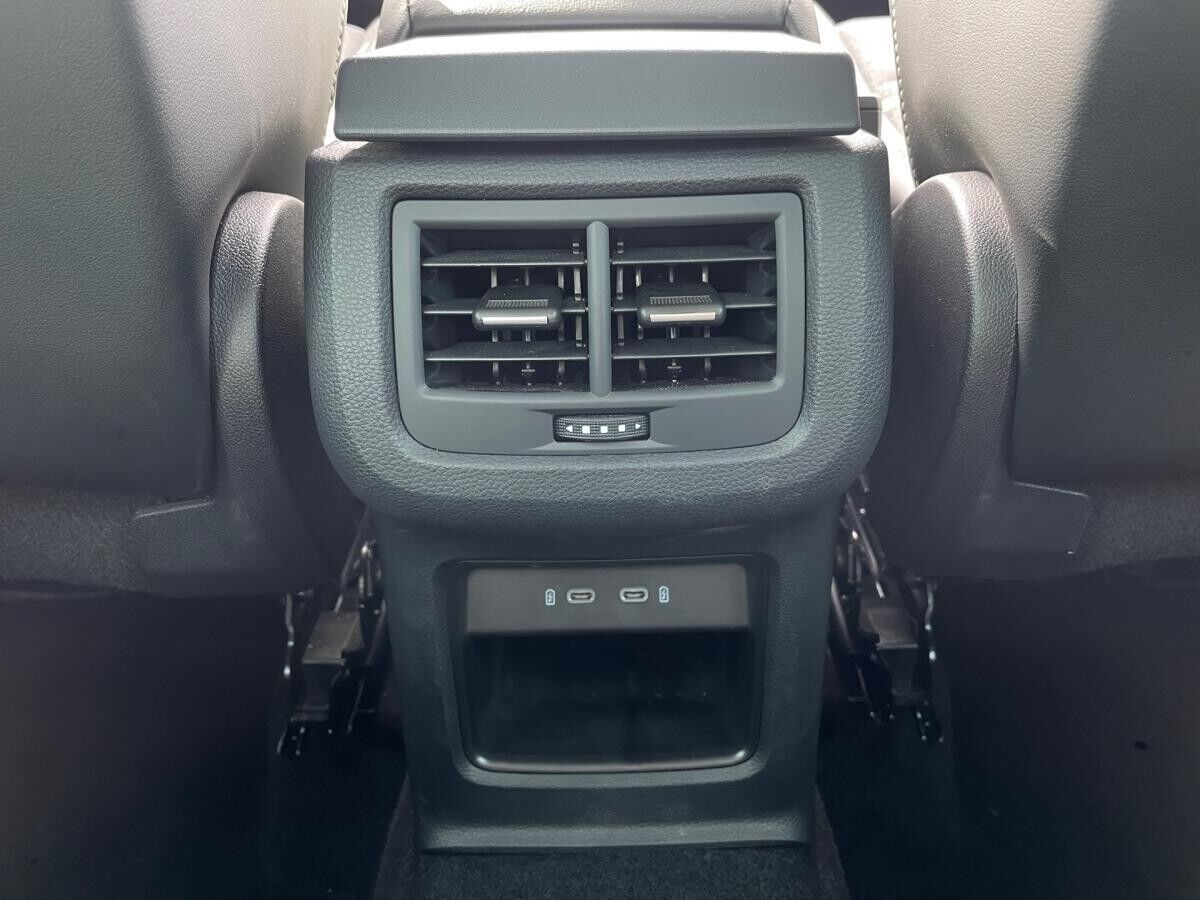 Seat Ateca 🔥KEINE NEBENKOSTEN🔥GANZJAHRESREIFEN🔥AHK🔥NAVI🔥KAMERA🔥LED🔥