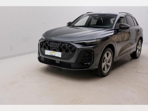 Audi Q5 SUV e-hybrid *S-TRO*QUA*AHK*HUD*MATRIX*