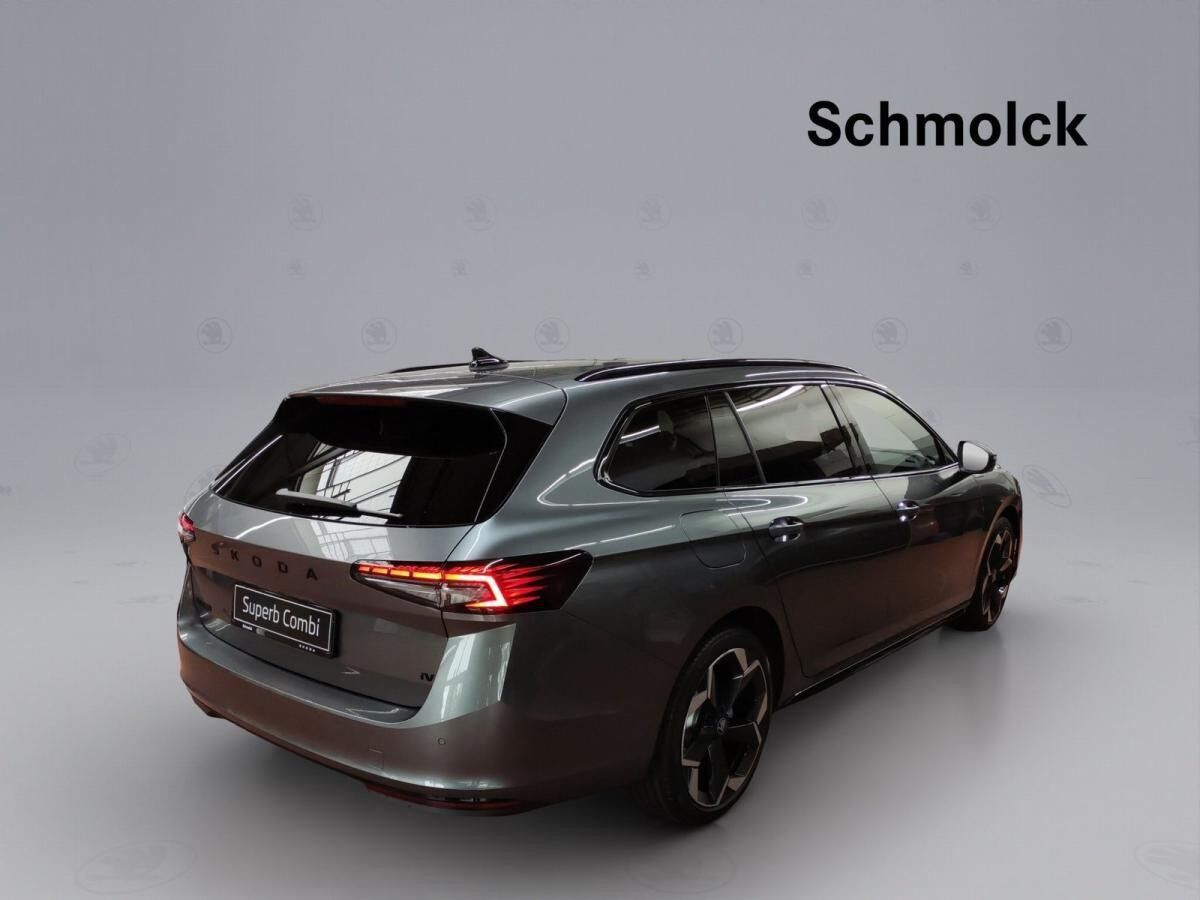 Skoda Superb Combi Sportline 1.5 TSI DSG iV AHK PANO