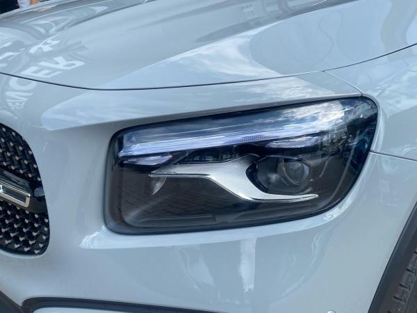 Mercedes-Benz GLB 200 AMG Night Panorama Multibeam AHK 7-Sitze