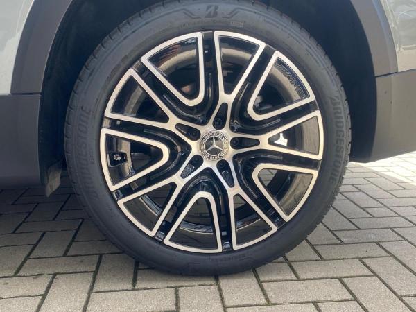 Mercedes-Benz GLB 200 AMG Night Panorama Multibeam AHK 7-Sitze