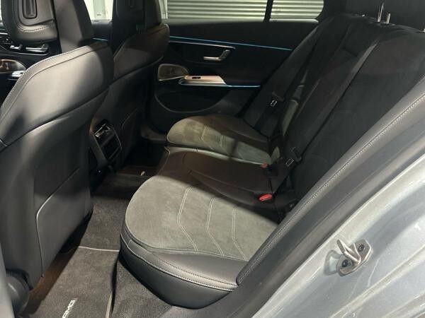 Mercedes-Benz E 450 d 4M AMG-Line Digital Light Panorama AHK