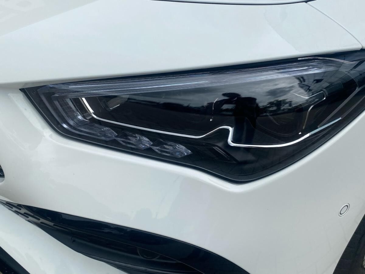 Mercedes-Benz CLA 180 SB AMG Line Night Panorama Standheizung