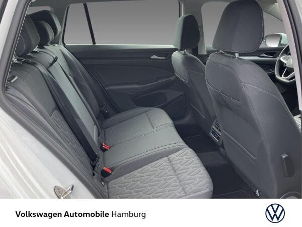 Volkswagen Golf VIII Variant Life 1.5 eTSI DSG Sitzheizung