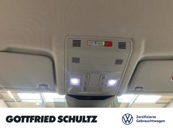 Volkswagen T-Roc MOVE TSI SITZHEIZUNG EINPARKHILFE NAVI LED