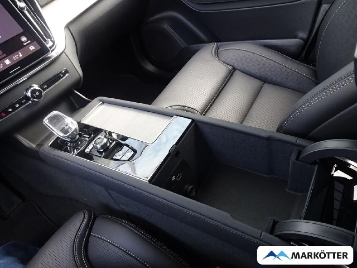 Volvo XC90 T8 AWD Ultra Bright Plug-In Hybrid 7-Sitzer