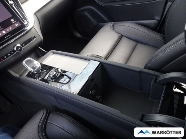 Volvo XC90 T8 AWD Ultra Bright Plug-In Hybrid 7-Sitzer