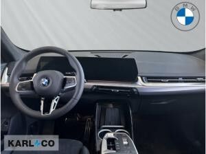 BMW X1 18 i sDrive M Sport Navi Digitales Cockpit Soundsystem Massagesitze LED