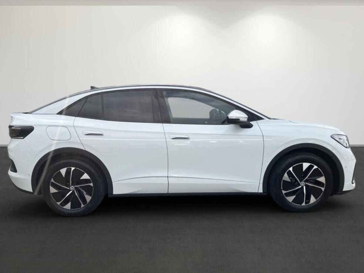 Volkswagen ID.5 Pro+Area View IQ.Drive Navi Matrix LED