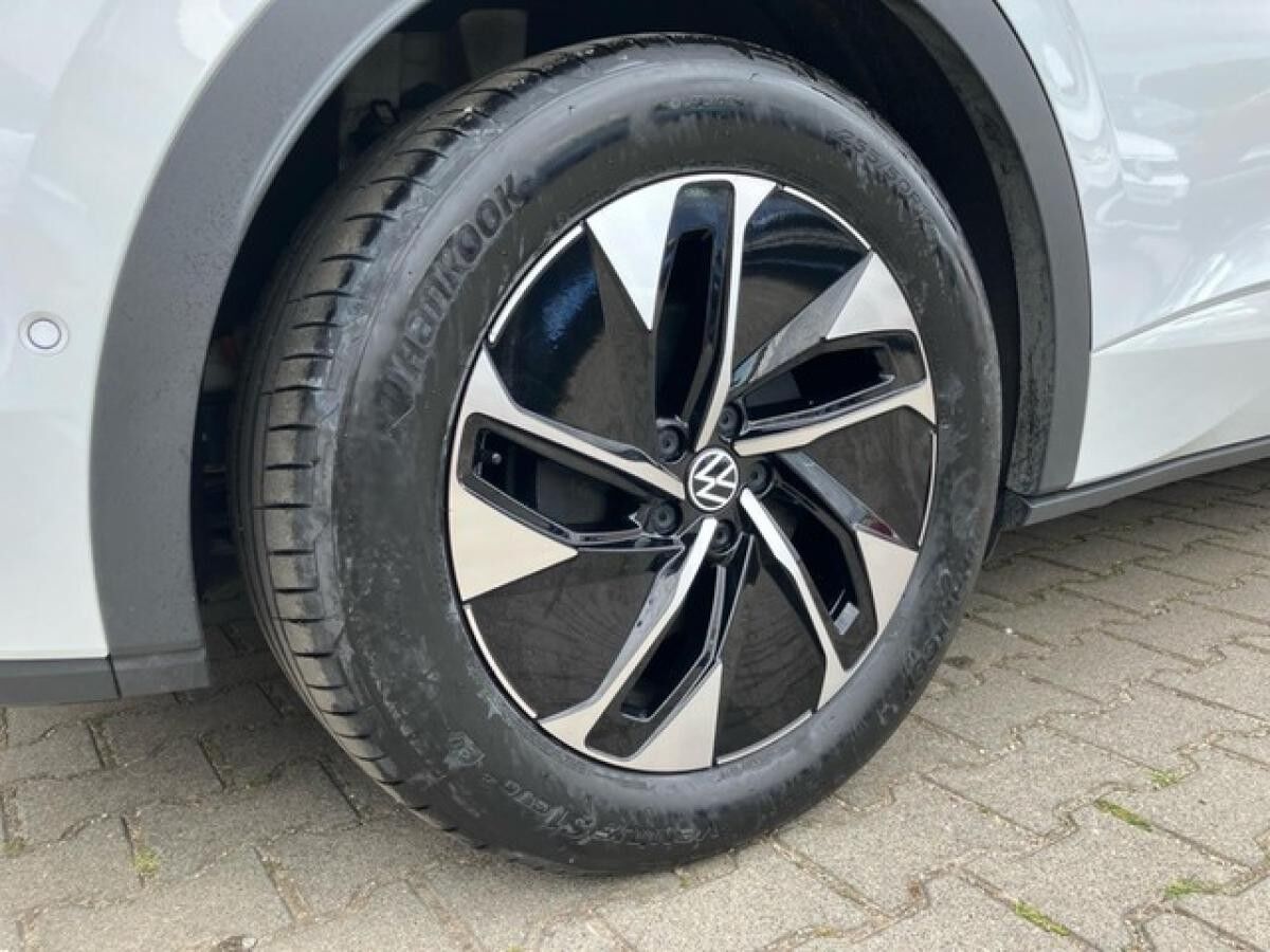 Volkswagen ID.5 Pro+Area View IQ.Drive Navi Matrix LED