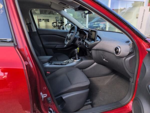 Nissan Juke Acenta 1.0 DIG-T EU6e Navi SH LED Klimaautom DAB SHZ Spurhalteass. Fernlichtass.