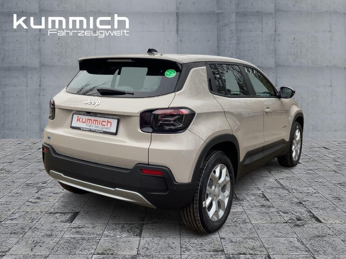 Jeep Avenger Altitude BEV + Winterpaket