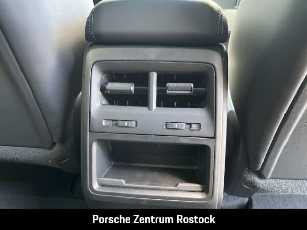 Porsche Macan sofort verfügbares Lagerfahrzeug
