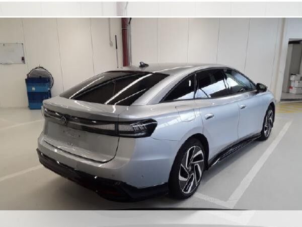 Volkswagen ID.7 Pro 77 kWh AHK, WP, Anschlussgarantie