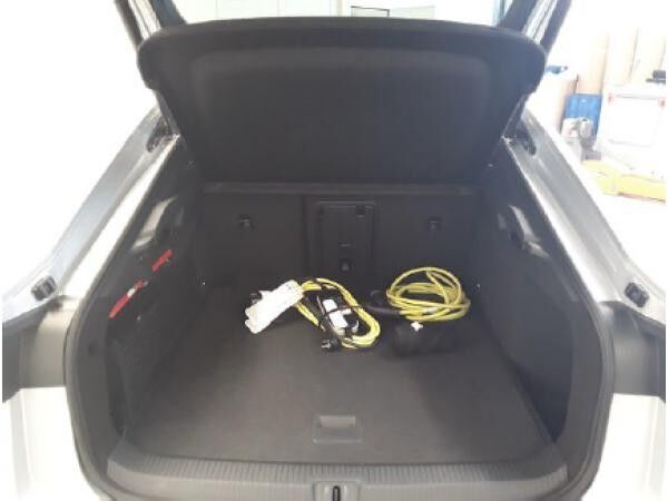 Volkswagen ID.7 Pro 77 kWh AHK, WP, Anschlussgarantie