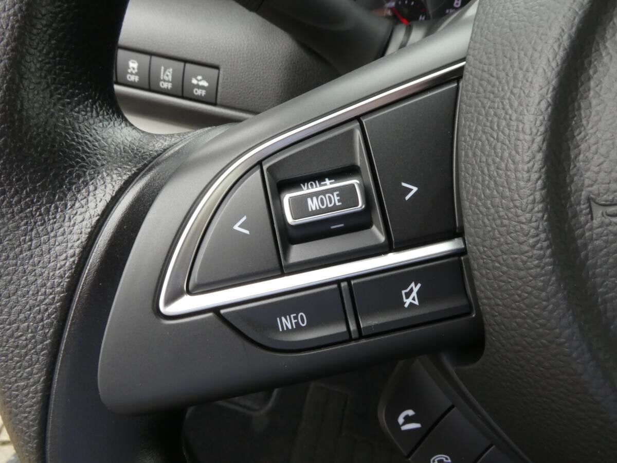 Suzuki Swift 1.2 Dualjet HYBRID Club -  Sofort -  Standort Hamburg