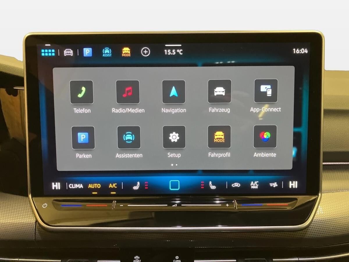 Volkswagen Golf VIII Lim. 1.5 eTSI Style | SOFORT VERFÜGBAR !