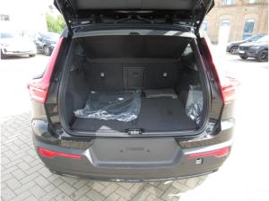 Volvo XC40 Black Edition Plus B3 Vorführwagen