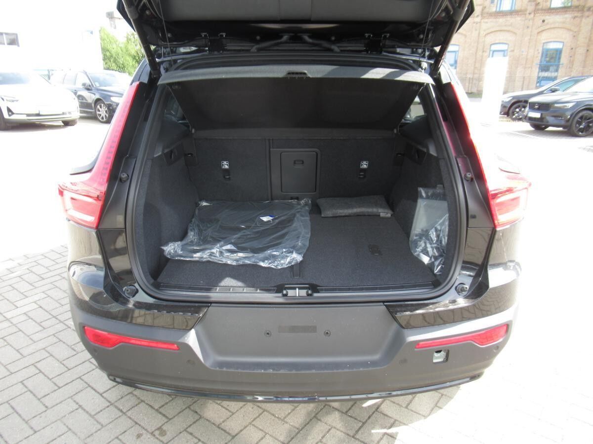 Volvo XC40 Black Edition Plus B3 *GEWERBEKUNDEN AKTION*
