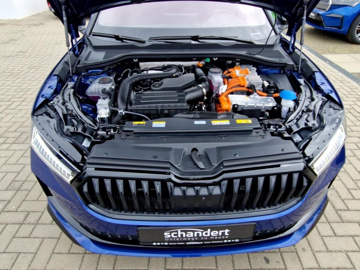 Skoda Superb Combi 1.5 TSI iV Sportline DSG Matrix AHK Pano🚀Sofort-Verfügbar🚀Autohaus-Schandert Top-Deal✨