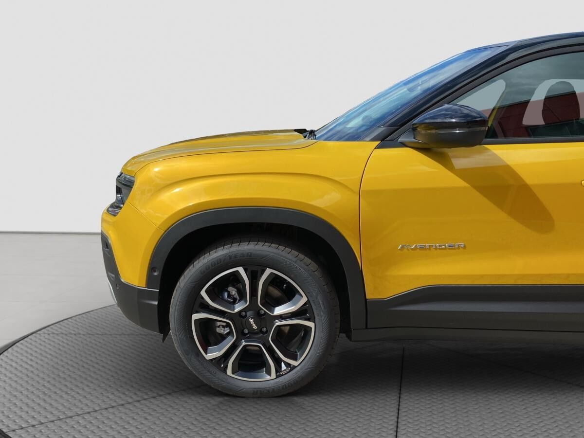 Jeep Avenger Summit MHEV Aut. Navi SHZ1