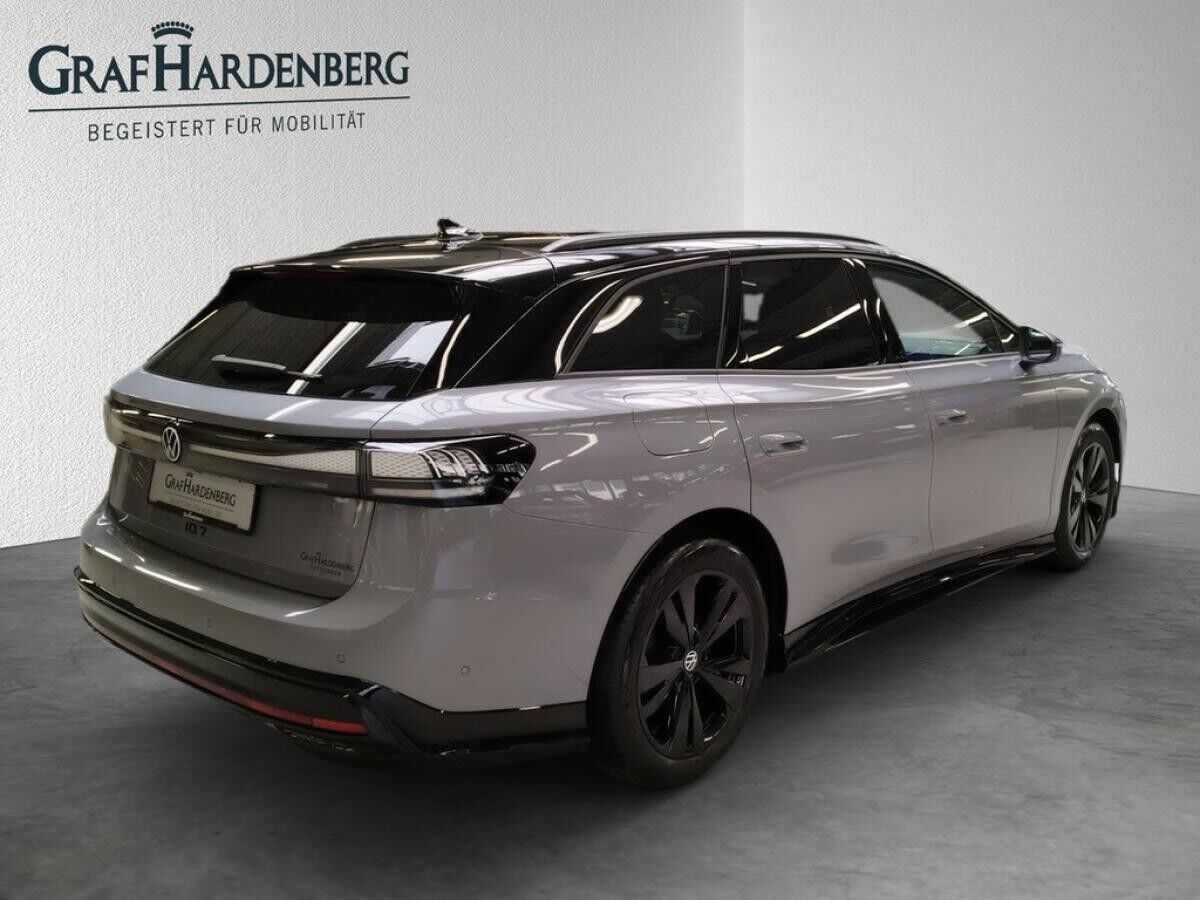 Volkswagen ID.7 Tourer Pro | SOFORT VERFÜGBAR !