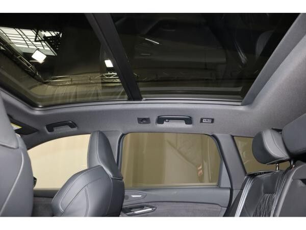 Audi SQ6 e-tron edition one blue B&O*Panorama*Matrix-LED