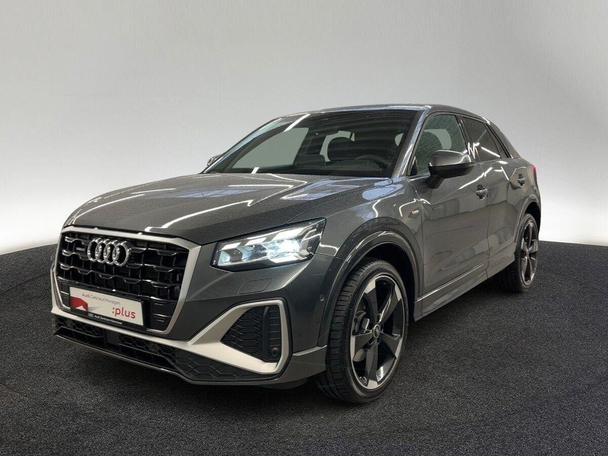 Audi Q2 S line 40 TFSI quattro Matrix Standh. Kamera AHK Navi