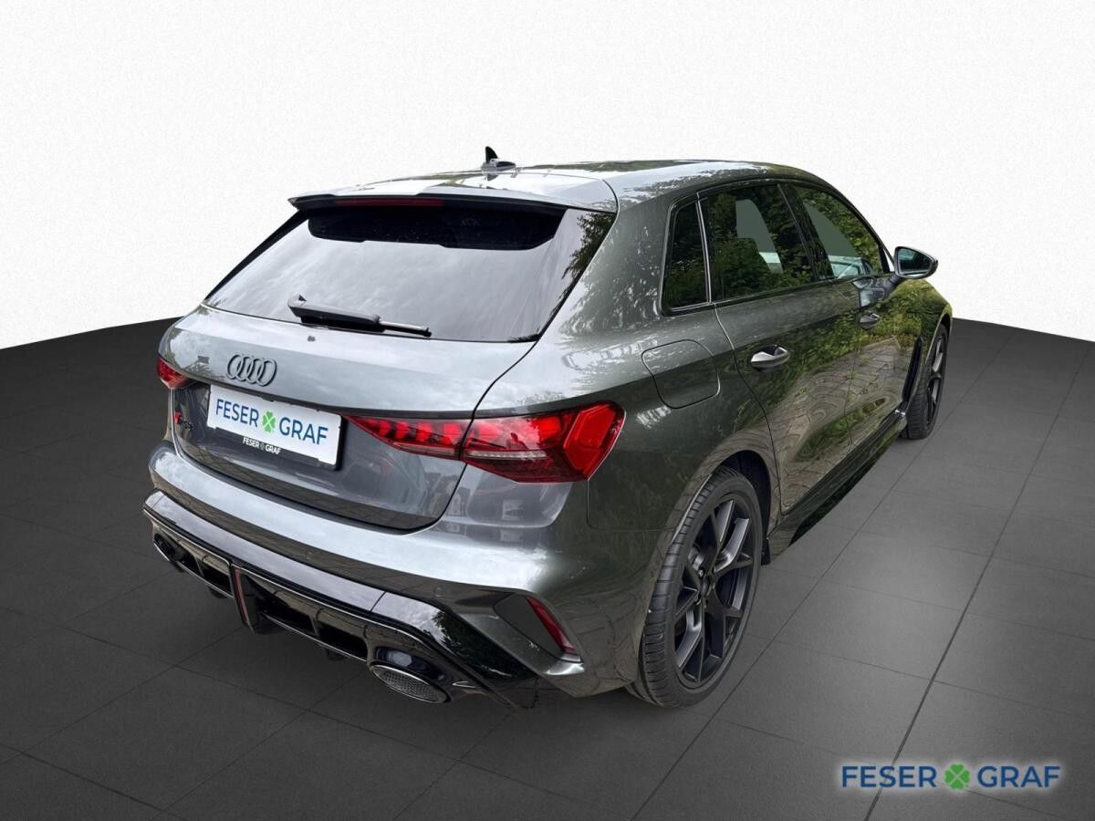 Audi RS3 Sportback 280 kmh ACC Sportabgasanlage