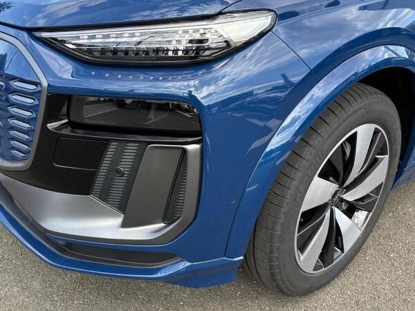 Audi Q6 e-tron quattro MMI Matrix Digi-Cockpit