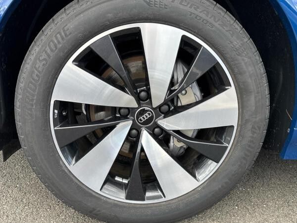 Audi Q6 e-tron quattro MMI Matrix Digi-Cockpit