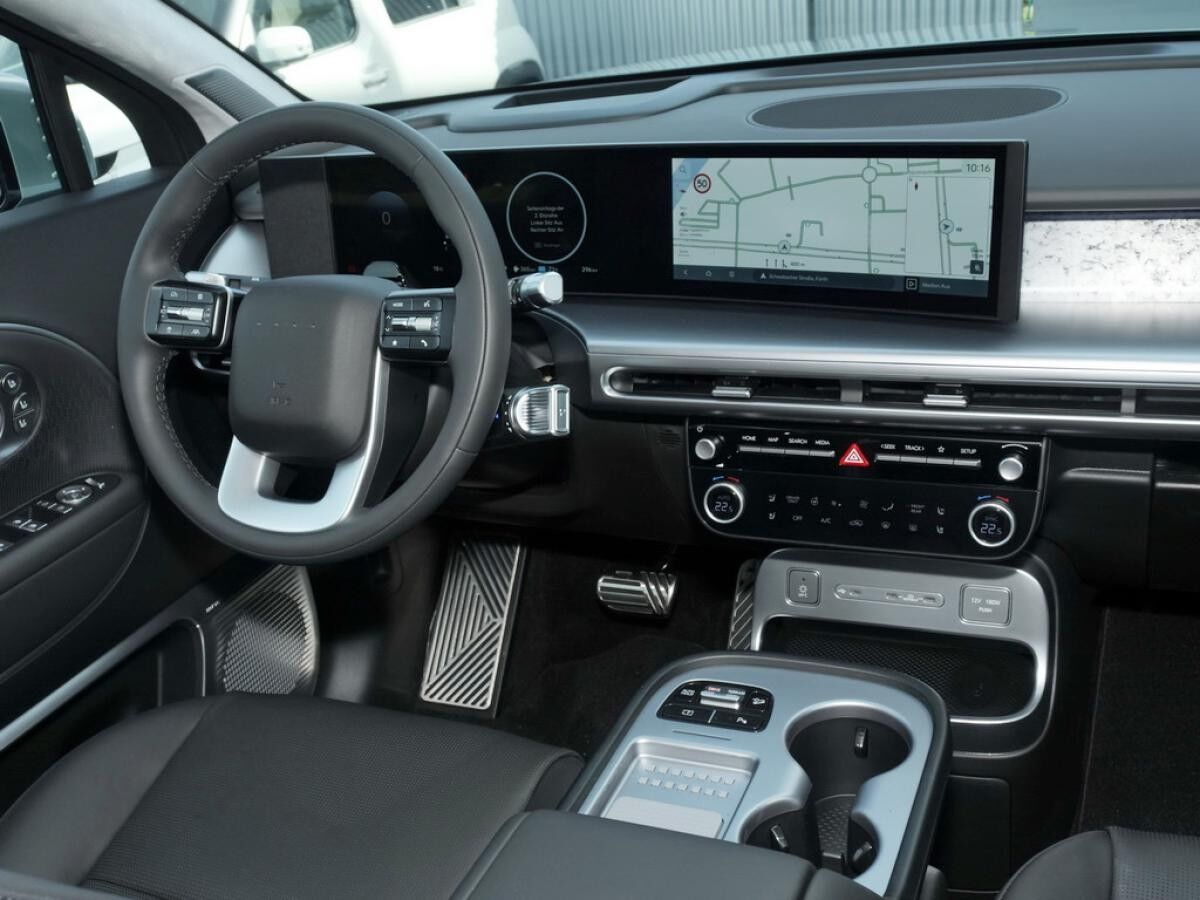 Hyundai IONIQ 9 UNIQ LEDER HuD 360° MATRIX PANO CARPLAY