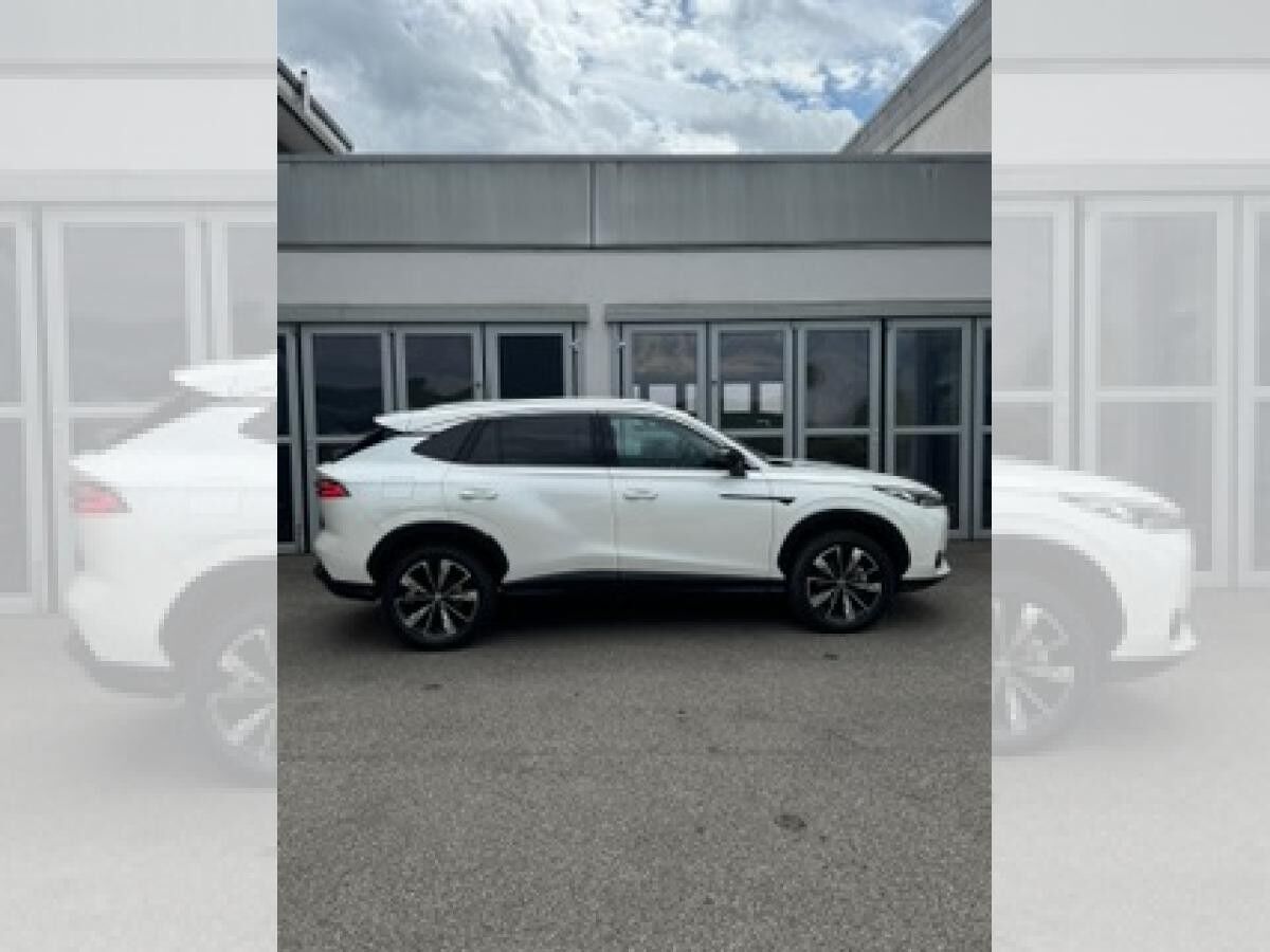 MG HS 1.5T-GDI Luxury Auto