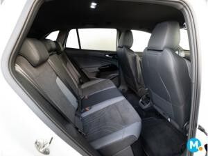 Volkswagen ID.4 Pro AHK Kamera Navi LM 19' Volkswagen ID.4 Pro AHK Kamera Navi LM 19'